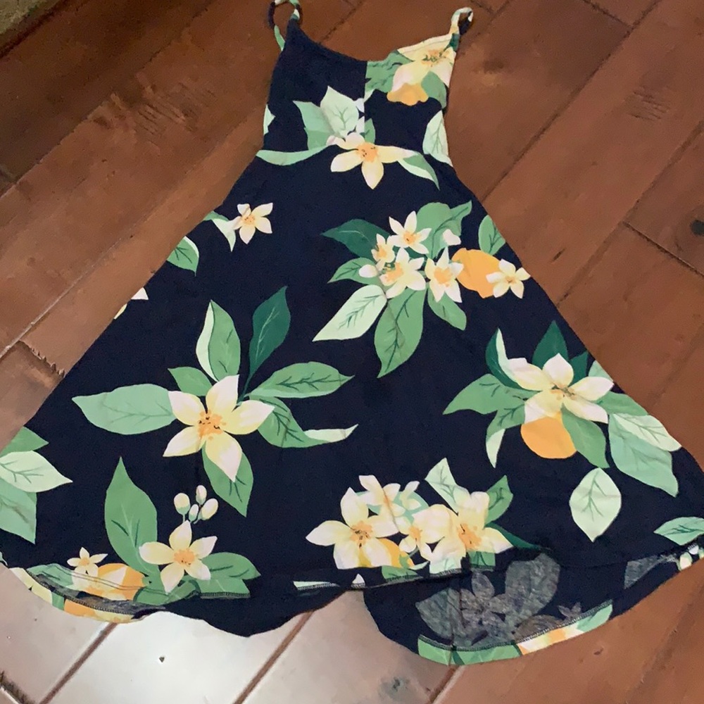 Sun dress with lemons on it from Old Navy
